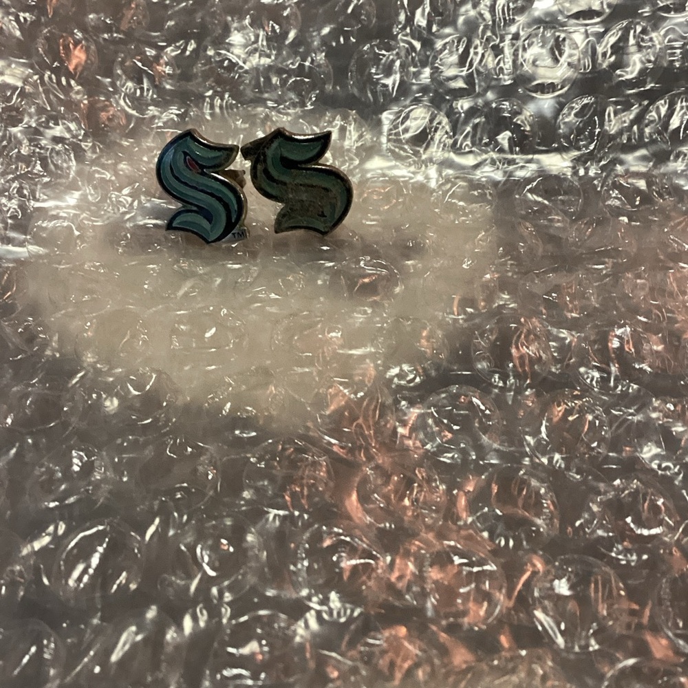 EUC Seattle Kraken Blue/Green Enamel & Silver Post Earrings